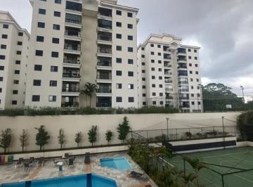 Apartamento de 3 quartos, São Paulo · Vendo apto Butantã, próximo ao metrô Vila Sonia. 3 dorms, 1 suite e 2 vagas.