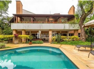 Casa · 1100m² · 4 Quartos · 5 Vagas · linda casa em condominio!!