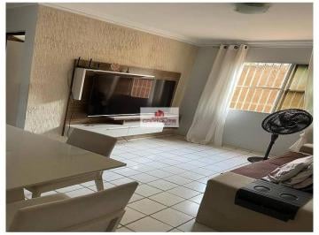 dfdb5dc443739b29c7e066d4fb42845c.jpg · Apartamento, com 50m2, 2 quartos