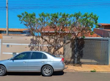 Casa · 200m² · 3 Quartos · 2 Vagas · Casa com 03 Dormitórios no bairro Residencial Santa Ana