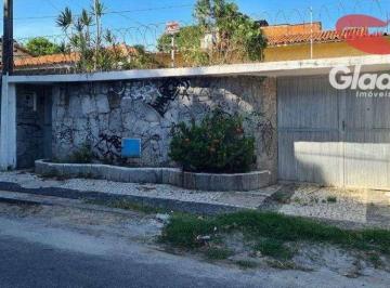 Fachada · Casa com 3 dormitórios à venda, 260 m² por R$ 550.000,00 - Montese - Fortaleza/CE