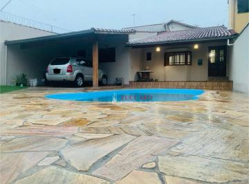 9294f37ca7ad6225894a4a27817b3a6ac1b0e2fa · Casa com 3 dormitórios, 200 m² - venda por R$ 950.000,00 ou aluguel por R$ 5.750,00/mês - Bom Clima