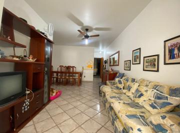 Apartamento · 65m² · 1 Quarto · 1 Vaga · Oportunidade no Centro de Guarapari, a poucos passos da Praia das Castanheiras