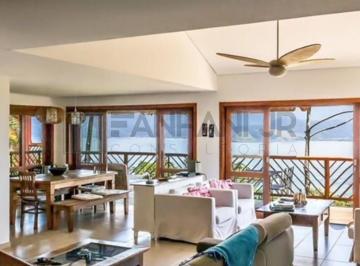 Foto 01 · Venha desfrutar de uma estadia inesquecível em nossa luxuosa casa, localizada em um exclusivo condom