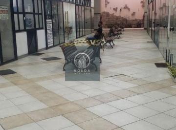 Comercial · 30m² · Loja para Venda em Várzea Teresópolis-RJ