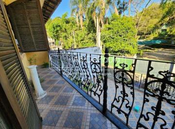 Casa · 129m² · 3 Quartos · 1 Vaga · VILA VALQUEIRE - Excelente oportunidade de moradia. 03 amplos dormitórios (1 Suí