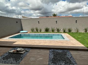 Casa · 160m² · 2 Quartos · 2 Vagas · Casa com 3 dormitórios à venda, Universitário, CAMPO GRANDE - MS