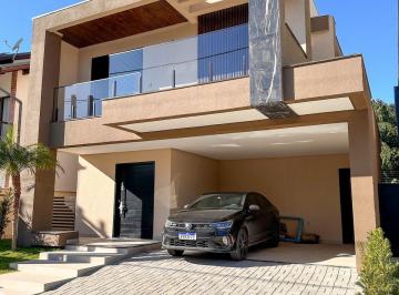 Casa · 226m² · 3 Quartos · 2 Vagas · casa alto padrao condominio fechado em Balneario Picarras sc