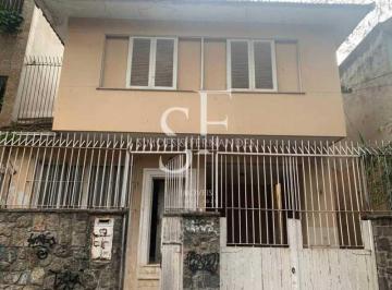 Casa · 211m² · 3 Quartos · 2 Vagas · Tijuca - Rua Guaxupé- Casa duplex, varanda, 3 quartos, anexo com 3 quartos, 2 va