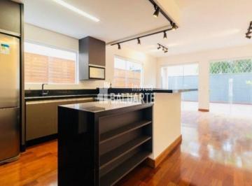 Casa · 300m² · 3 Quartos · 2 Vagas · LInda Casa de Condominio!!!