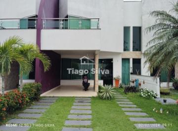 Casa · 250m² · 3 Quartos · 3 Vagas · Casa Duplex de Luxo para Aluga em Manaus - Pronta para Morar