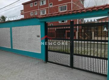 Casa · 250m² · 2 Quartos · 4 Vagas · Casa em  Rua Santo Antônio de Pádua  - Balneário Itaóca - Mongaguá/SP