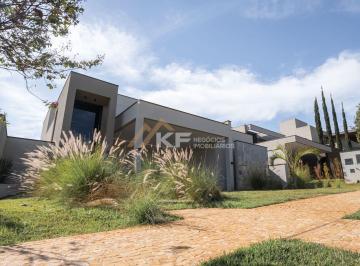 Casa · 278m² · 3 Quartos · 2 Vagas · Alphaville I - Residência Exclusiva em Terreno de Ilha: Luxo, Conforto e Modernidade em Cada Detalhe