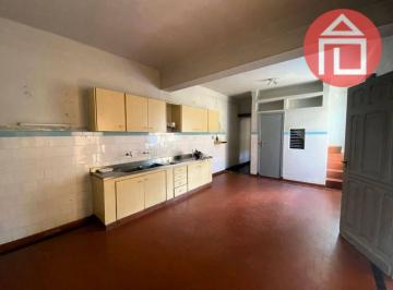 55d991ac3840d4e6ea6a1af77fef96b7eae62710 · Casa com 6 dormitórios à venda, 323 m² por R$ 950.000,00 - Centro - Bragança Paulista/SP