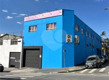 Comercial · 636m² · Prédio inteiro à venda em Km 18 - SP