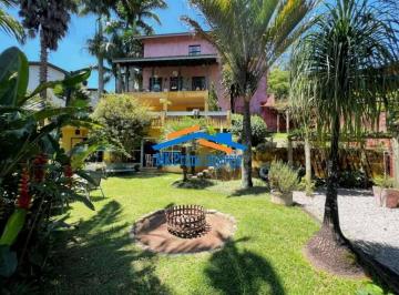 Casa · 459m² · 5 Quartos · 6 Vagas · Cond Granja Viana II (IV/V) - 5d/2sts. Estilo rústico com linda vista!