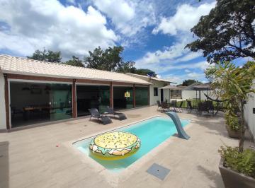 Foto 01 · Casa com Piscina e Área Gourmet à Venda em Andiroba, Esmeraldas - R$500.000
