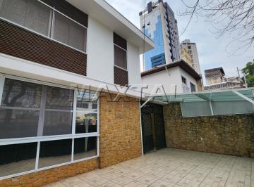 Comercial · 450m² · 3 Quartos · 7 Vagas · Casa Comercial para locação em Santana de 450m² com espaço para estacionar e edicula.