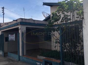 Casa de 5 quartos, Avaré · Casa de 177 m² de construção c/ edícula e ótima localização - Avaré/SP.