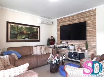 Imagem do Imóvel · Linda casa com 3 dormitórios, piscina e maravilhosa área gourmet, em condomínio residencial, em Ubat