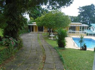 Casa de 4 quartos, Guapimirim · Casa linear c/3 quartos (1suíte) + suíte externa, 2 salas, varandão "U", piscina