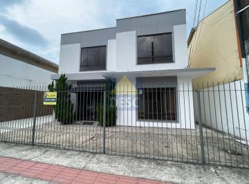 Comercial · 348m² · 2 Vagas · Casa comercial para alugar no Centro de Balneário Camboriú