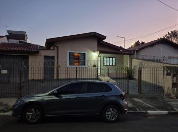 40d630ff06b15c9497676869b15c89b4740e7781 · Casa com 3 dormitórios para alugar, 99 m² por R$ 2.310,00/mês - Jardim García - Campinas/SP