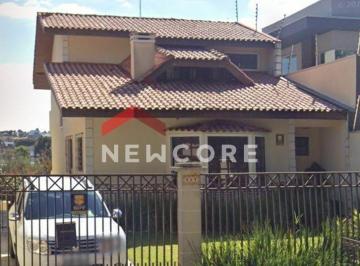 Casa · 250m² · 4 Quartos · 6 Vagas · Casa em Rua Napoleão Bonaparte - Tarumã - Curitiba/PR