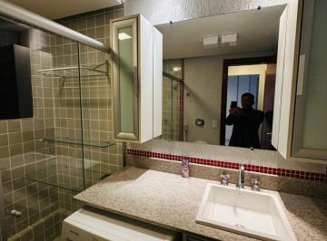 Apartamento de 1 quarto, Brasília · LAKE SIDE -  ALUGAMOS 54MTS QT E SALA - REFORMADO E MOBILIADO