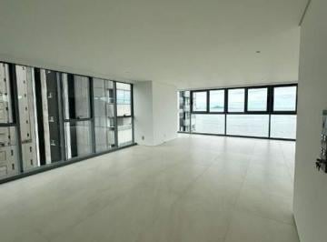 Apartamento · 248m² · 4 Quartos · 4 Vagas · APARTAMENTO FRENTE MAR - 4 SUÍTES - 4 VAGAS - ÁREA DE LAZER COMPLETA
