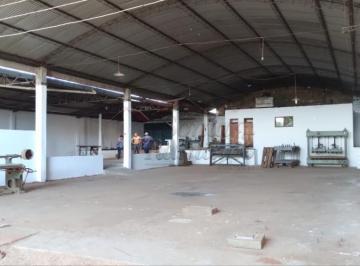 Comercial · 706m² · Imóveis Comerciais Galpão Comercial em Cajuru