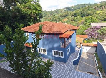 3401ead2a472dacf35cfa361e5aa1f18.jpg · Sobrado de 320m² com 3 quartos