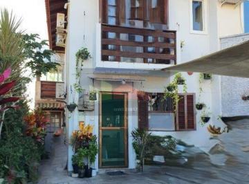 Casa · 3 Quartos · 2 Vagas · REF. 347 Casa Sobrado Geminado na Palhoça - SC