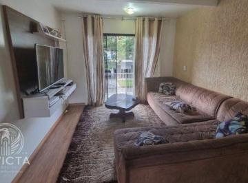 Casa · 251m² · 3 Quartos · 1 Vaga · Sobrado com sala comercial e kit net