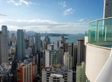 Apartamento · 246m² · 3 Quartos · 5 Vagas · Cobertura Duplex no Le Majestic Com Vista Mar em Balneário