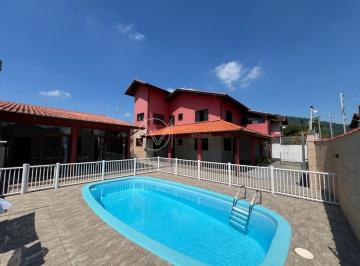 Casa · 200m² · 6 Quartos · 4 Vagas · Casa Duplex 200m² privativos com Piscina | 6 Dorms (1 Suíte) | Ingleses do Rio Vermelho