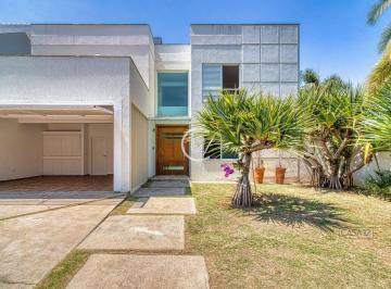 facc735bca00c729e8dd7f85f553ed1579238052 · Sobrado com 4 quartos (sendo 4 suítes), 330 m² - venda por R$ 3.725.000 ou aluguel por R$ 16.380/mês
