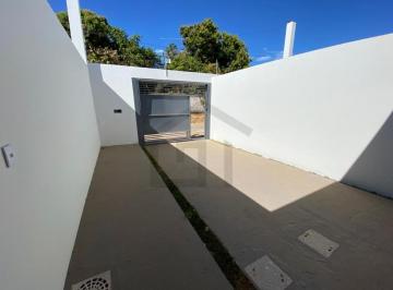 Foto 01 · Casa com 3 dormitórios sendo 1 suíte na Morada Nobre