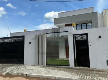 Foto 01 · Casa 3 dormitorios sendo 1 suite master com closet no Parque Verde