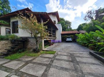 c69b49b29db333a115ff9e28fcc62030aa67ac21 · Casa com 5 dormitórios à venda, 333 m² por R$ 2.100.000,00 - Itaipu - Niterói/RJ