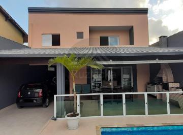 Casa · 350m² · 5 Quartos · 10 Vagas · Imóvel á venda em Itanhaém á 250m do mar .