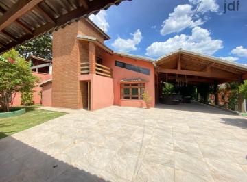 Rural · 6600m² · 7 Quartos · 4 Vagas · Chácara em Porta do Sol, Mairinque/SP com 6.600 m2 de terreno e 650 m2 de área construída.