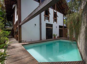 Casa de 4 quartos, São Paulo · belissima casa de altissimo padrão p/venda c/650m2 e 04 dorm. Jd Guedala Morumbi