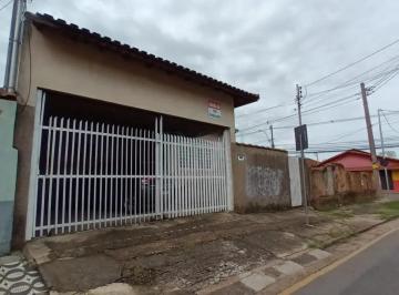 Casa · 480m² · 2 Quartos · 1 Vaga · Imóvel Comercial e Residencial na Zona Oeste de Poços de Caldas
