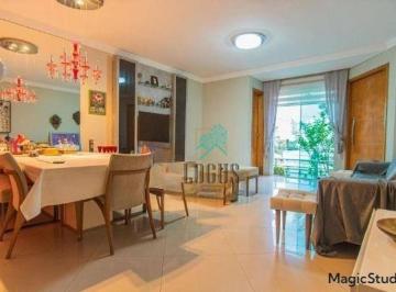 9bb5eaba27e81eba5409adb257eb2a8a4e14abdd · Sobrado com 3 dormitórios à venda, 278 m² por R$ 1.500.000,00 - Centro - Santo André/SP