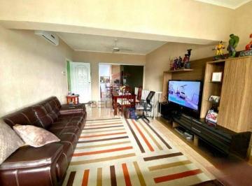 Casa · 147m² · 3 Quartos · 2 Vagas · Sobrado com 3 Quartos à venda, 148m² - Vila Ema