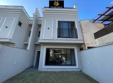Casa · 205m² · 3 Quartos · 2 Vagas · Casa Sobrado Triplex em Balneário Camboriú