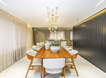 Casa · 347m² · 3 Quartos · 7 Vagas · Luxo e Exclusividade com Vista Privilegiada para a Serra do Mar no Alto Tarumã