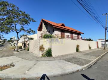 Casa · 426m² · 4 Quartos · 5 Vagas · Sobrado no bairro Emiliano Perneta em Pinhais