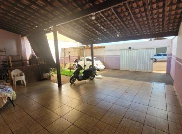 20240210004301266684.jpg · Casa para Venda em Guaíra, CENTRO, 2 dormitórios, 2 banheiros, 4 vagas